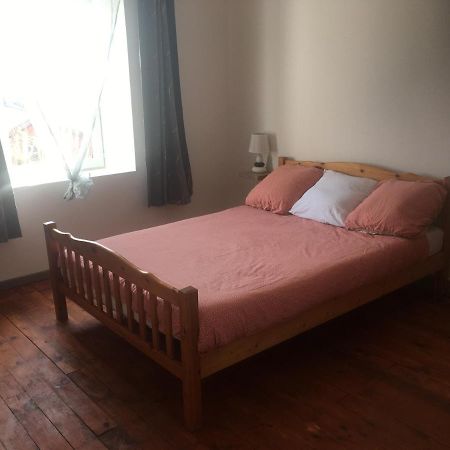 Logement Detente Avec Jacuzzi Et Billard Americain Villa Fournols Luaran gambar
